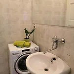 3 Min Walk Old Town Center Private A *