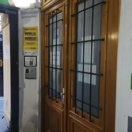 3 Min Walk Old Town Center Private A منزل للإقامة *